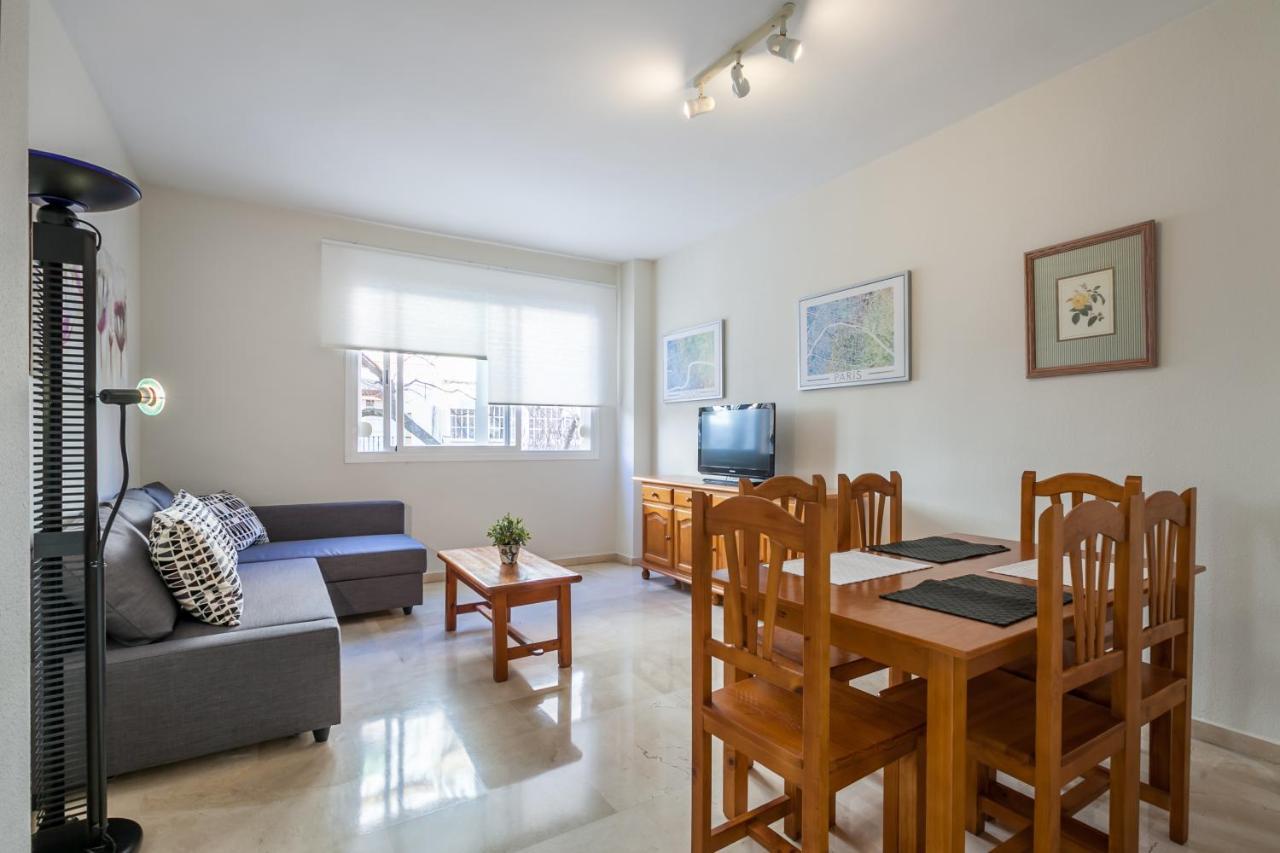 Apartamento Cerca Del Alcazar Con Garaje Privado إشبيلية المظهر الخارجي الصورة